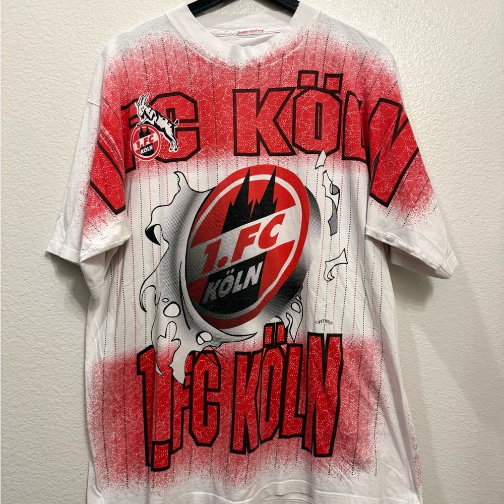90s Nutmeg Koln FC Breakthrough AOP Men’s Soccer Club T-shirt XL 23x29